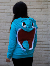 Cargar imagen en el visor de la galería, Sudadera Squirtle Adulto - Disponible 7 días después de la compra
