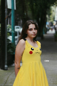 Vestido Pikachu - Disponible 7 días después de la compra